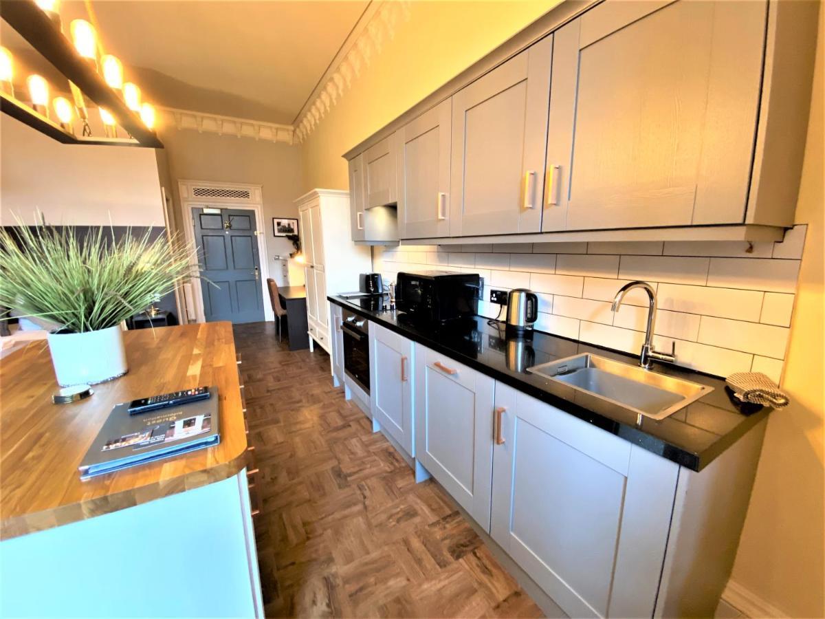 The Scott At Claremont Serviced Apartments Лидс Экстерьер фото